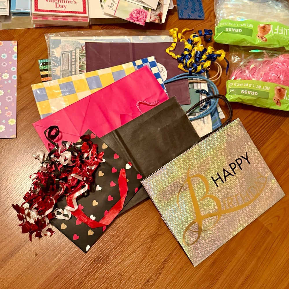 Random Cards, Party, Scrapbook Supplies - Picture 8 of 16